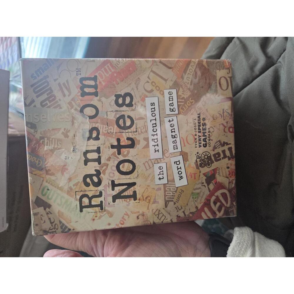 ( sealed) Ransom Notes - The Ridiculous Word Magnet Game